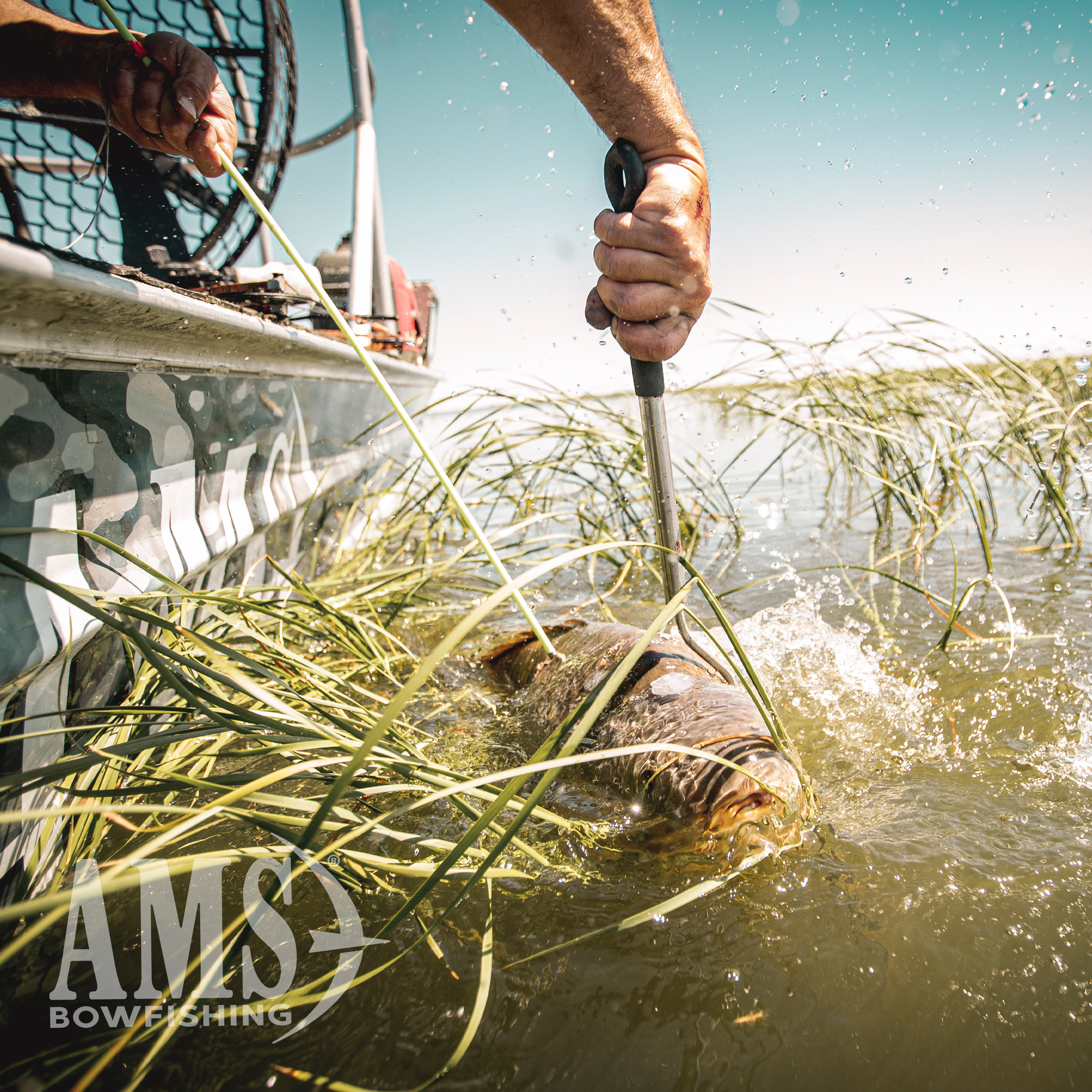 AMS Bowfishing 610 Retriever Pro - 200#Line Left Hand