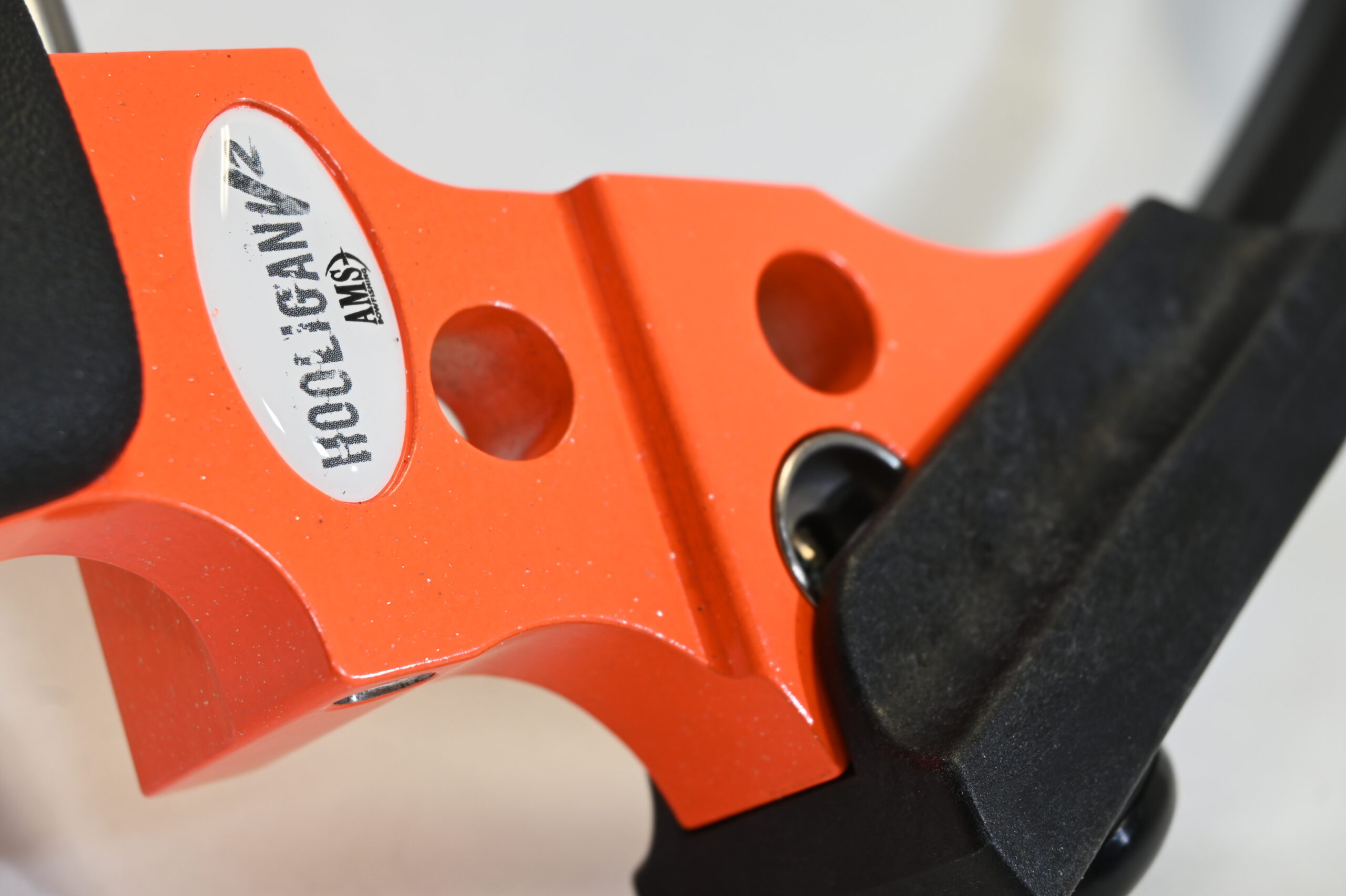 Blaze Hooligan V2® Compound Bow Kit - Image 5