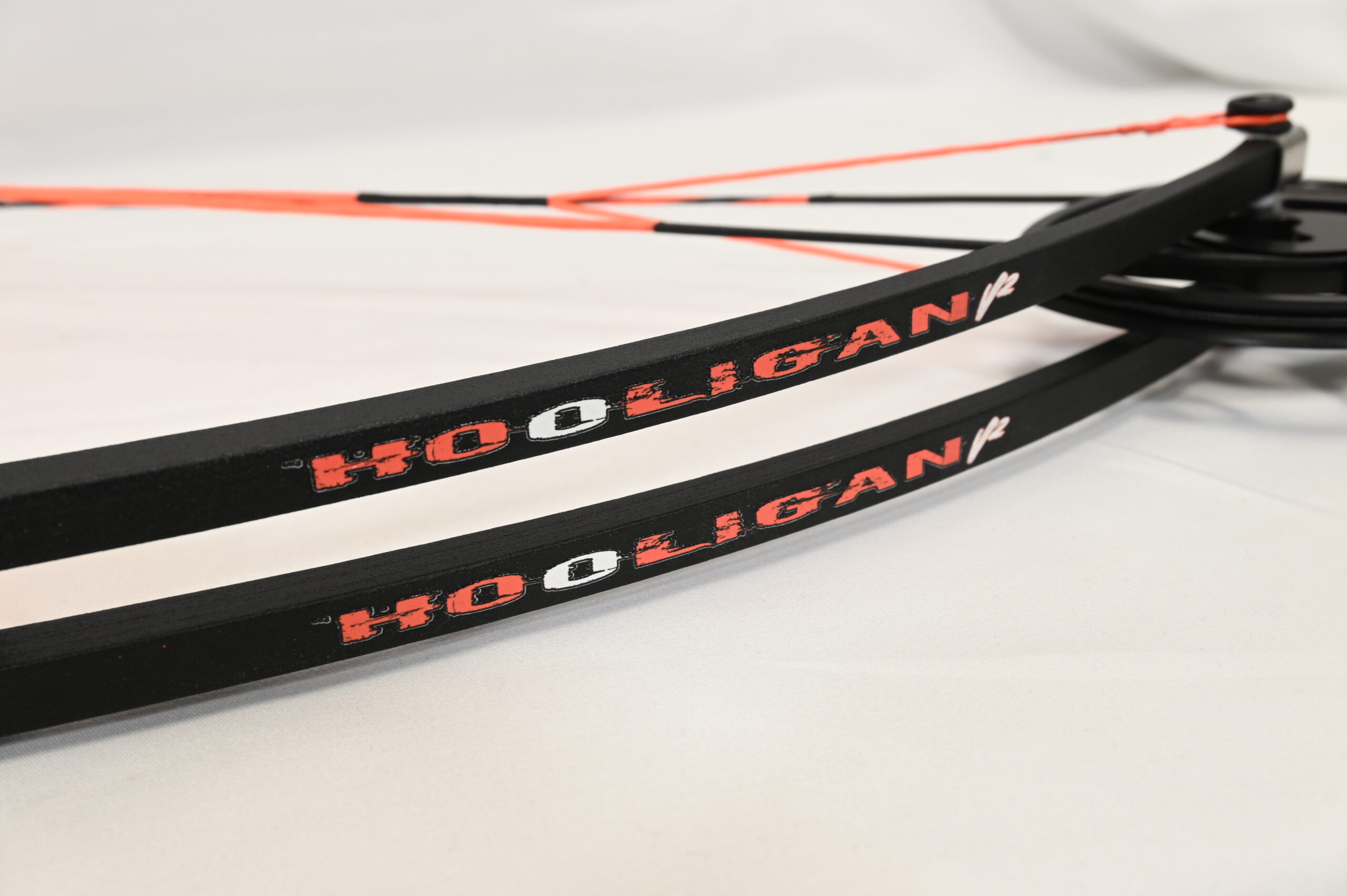 Blaze Hooligan V2® Compound Bow Kit - Image 8